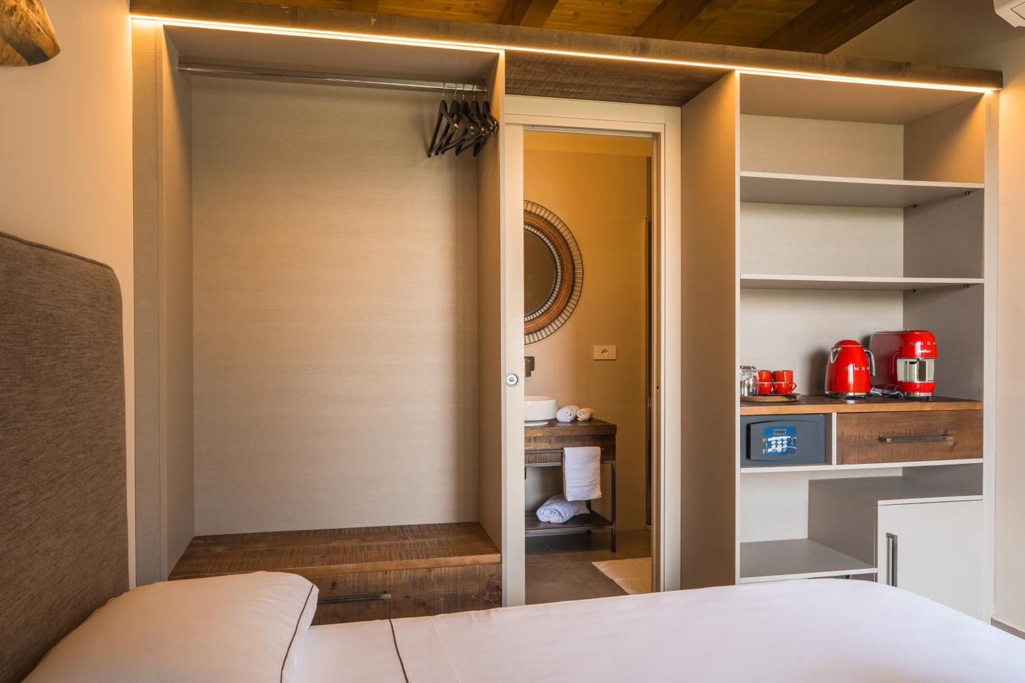 Hang Loose Cottage Hotel & Resort 4 Stelle Gizzeria Calabria Экстерьер фото