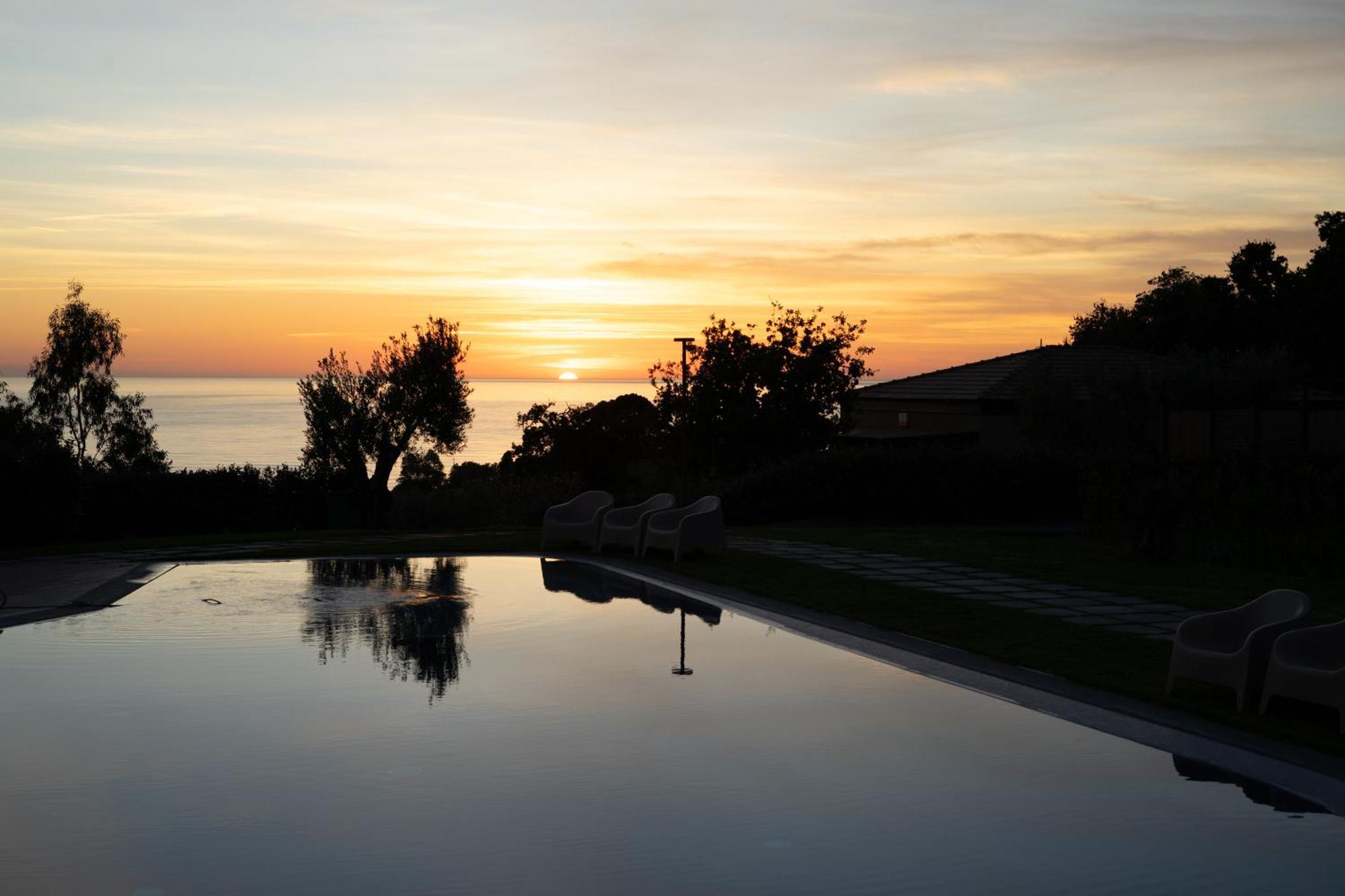 Hang Loose Cottage Hotel & Resort 4 Stelle Gizzeria Calabria Экстерьер фото