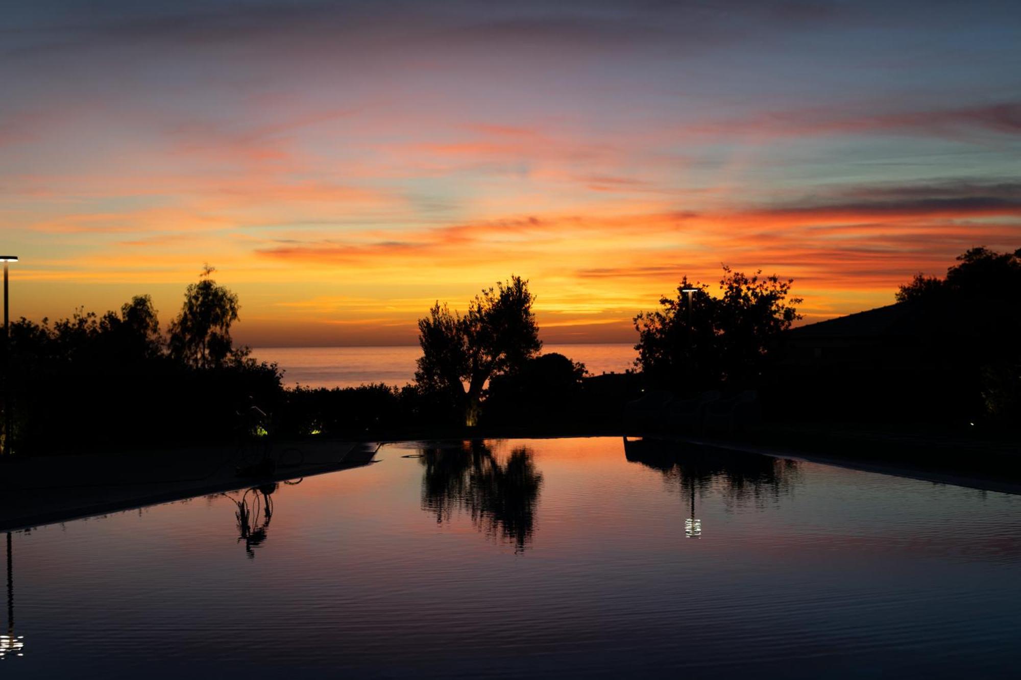 Hang Loose Cottage Hotel & Resort 4 Stelle Gizzeria Calabria Экстерьер фото